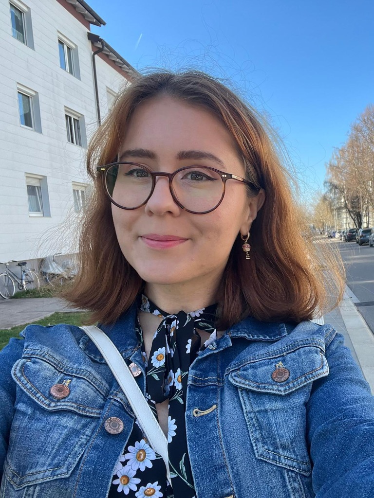 Juniorreferentin Hanna Kiskina bei YouthBridge