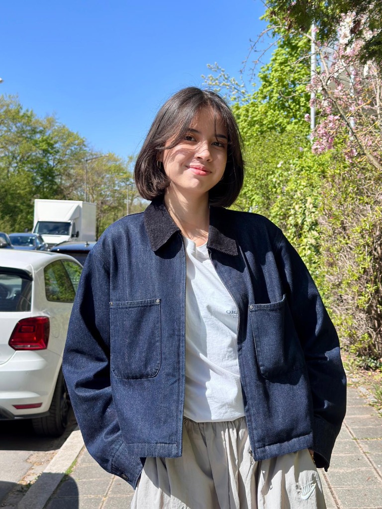 Juniorreferentin Kim-Linh Heimann bei YouthBridge