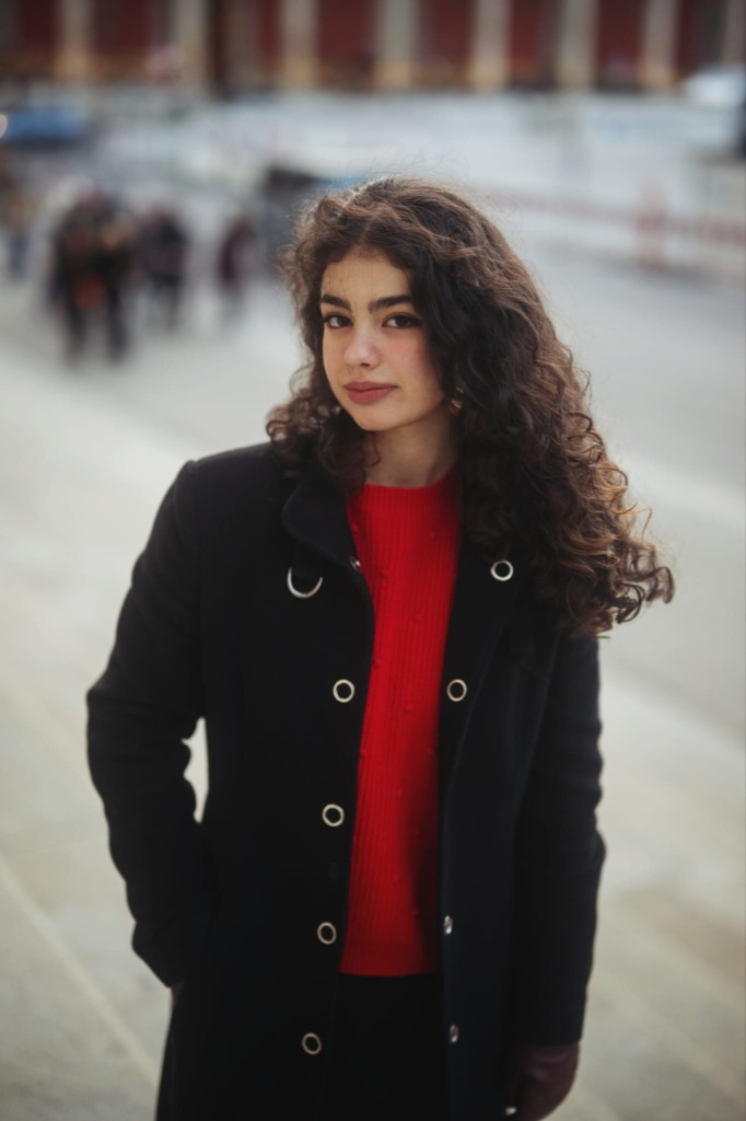 Elisa Meidinger-Mikaelyan, Jugendleiterin bei YouthBridge